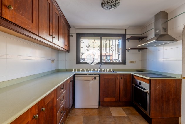 Resale - Villa -
Orihuela Costa - Costa Blanca