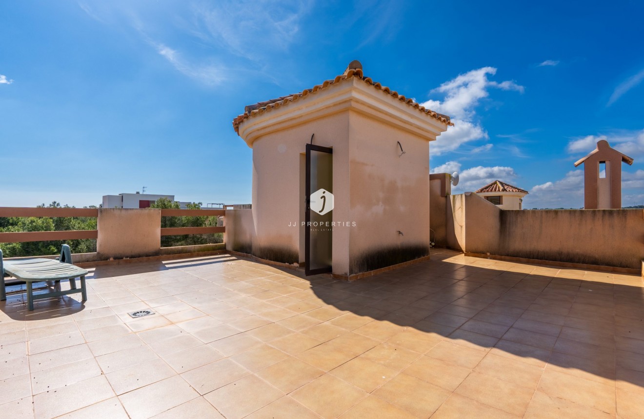 Resale - Villa -
Orihuela Costa - Costa Blanca