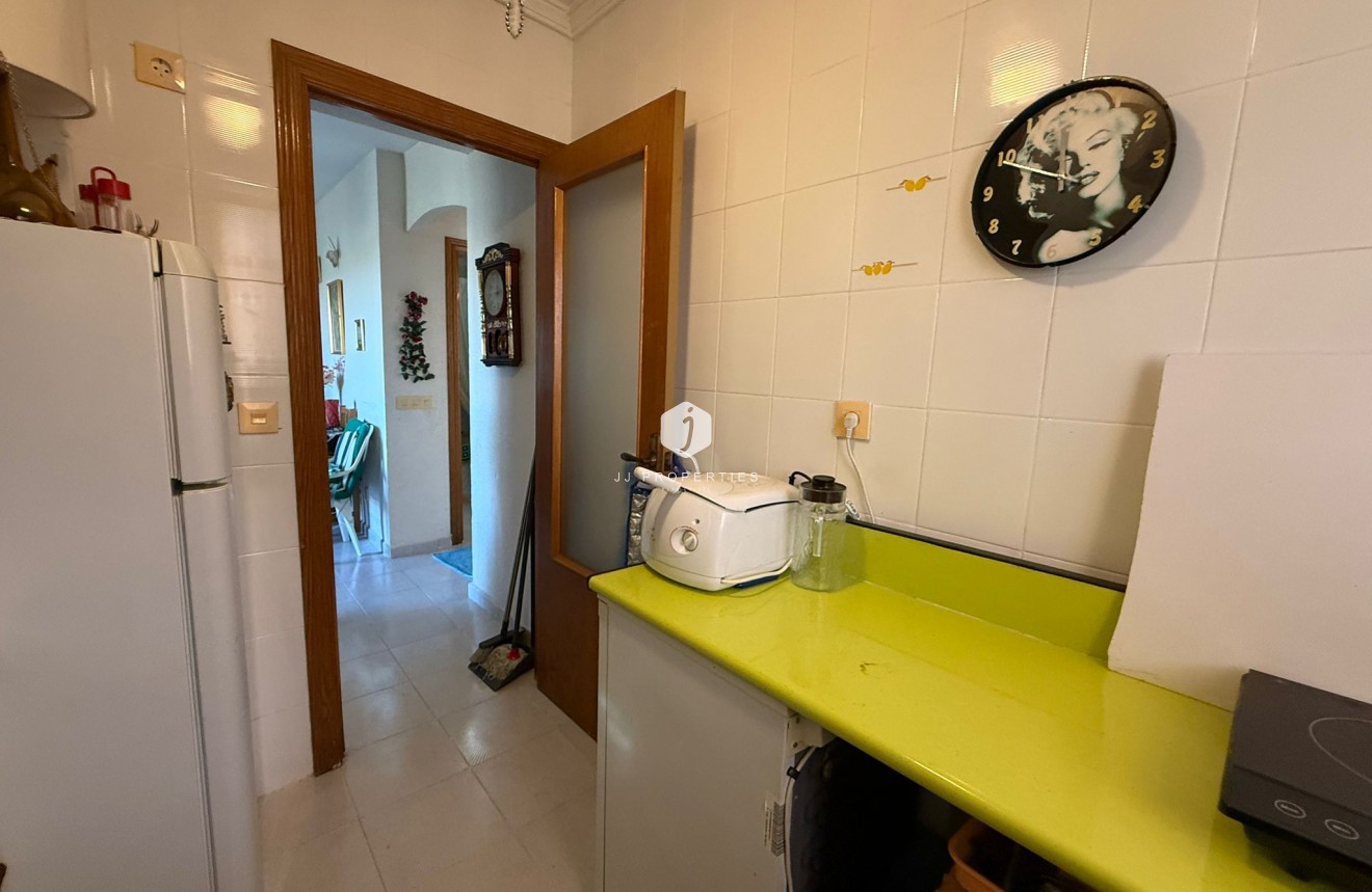 Resale - Apartment / flat -
Torrevieja - Costa Blanca