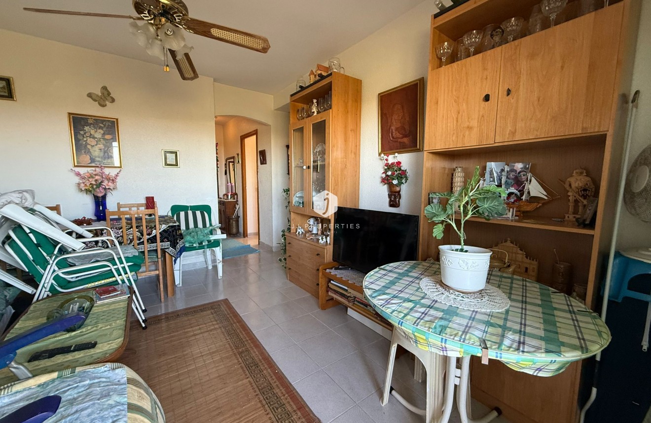 Resale - Apartment / flat -
Torrevieja - Costa Blanca