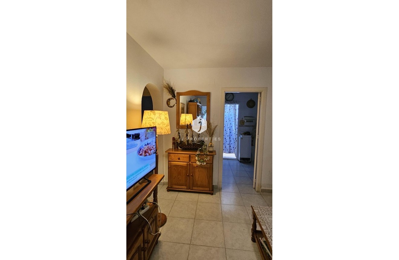 Resale - Bungalow -
Orihuela Costa - Costa Blanca