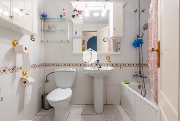 Resale - Bungalow -
Orihuela Costa - Costa Blanca