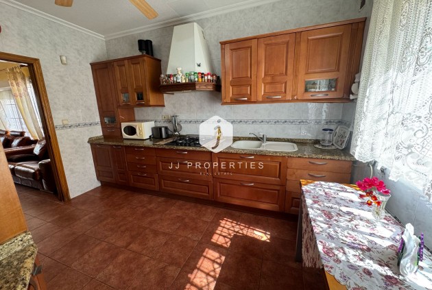 Resale - Villa -
Orihuela Costa - Costa Blanca