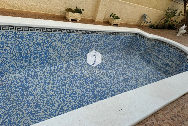 Resale - Villa -
Orihuela Costa - Costa Blanca