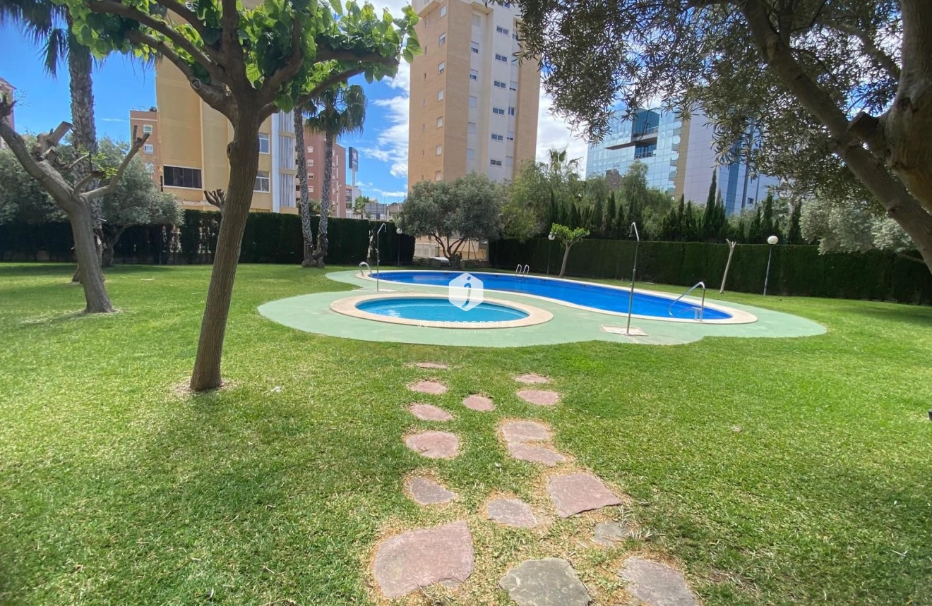 Resale - Apartment / flat -
Guardamar del Segura - Costa Blanca