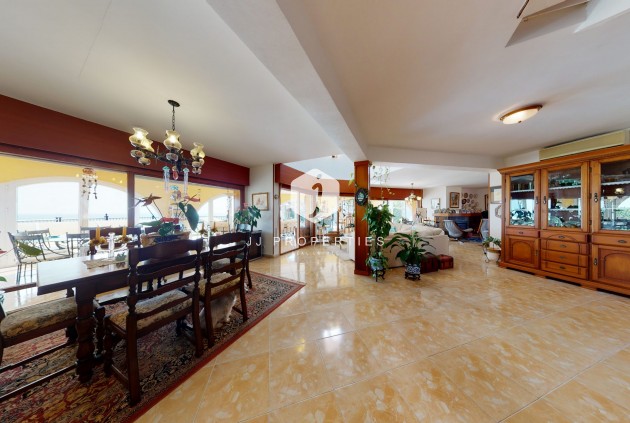 Resale - Villa -
Orihuela Costa - Costa Blanca