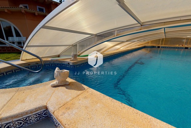 Resale - Villa -
Orihuela Costa - Costa Blanca