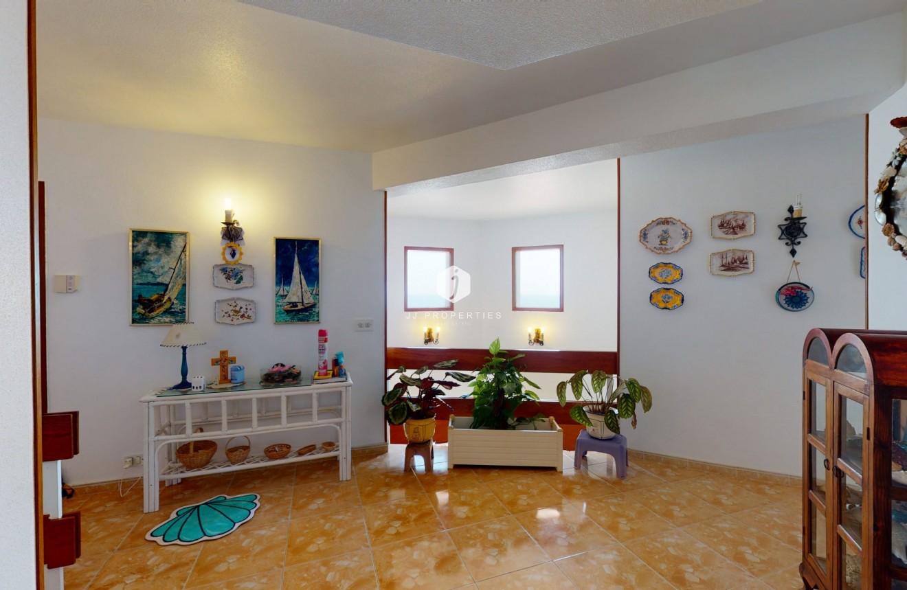Resale - Villa -
Orihuela Costa - Costa Blanca