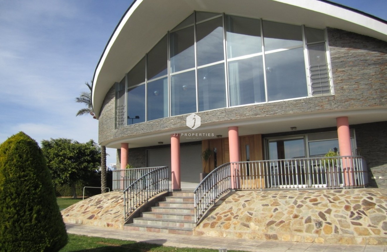 Resale - Country Property -
Los Montesinos - Costa Blanca