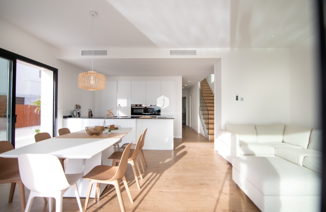 Resale - Villa -
Los Montesinos - Costa Blanca