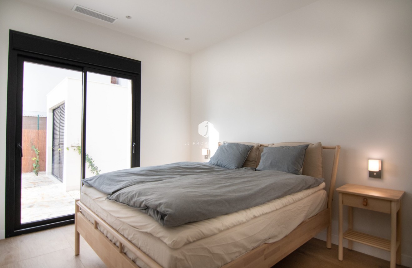 Resale - Villa -
Los Montesinos - Costa Blanca