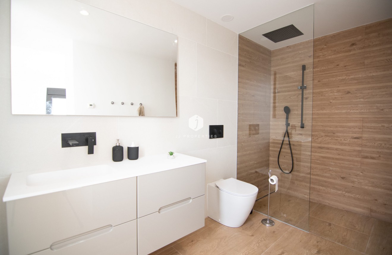 Resale - Villa -
Los Montesinos - Costa Blanca