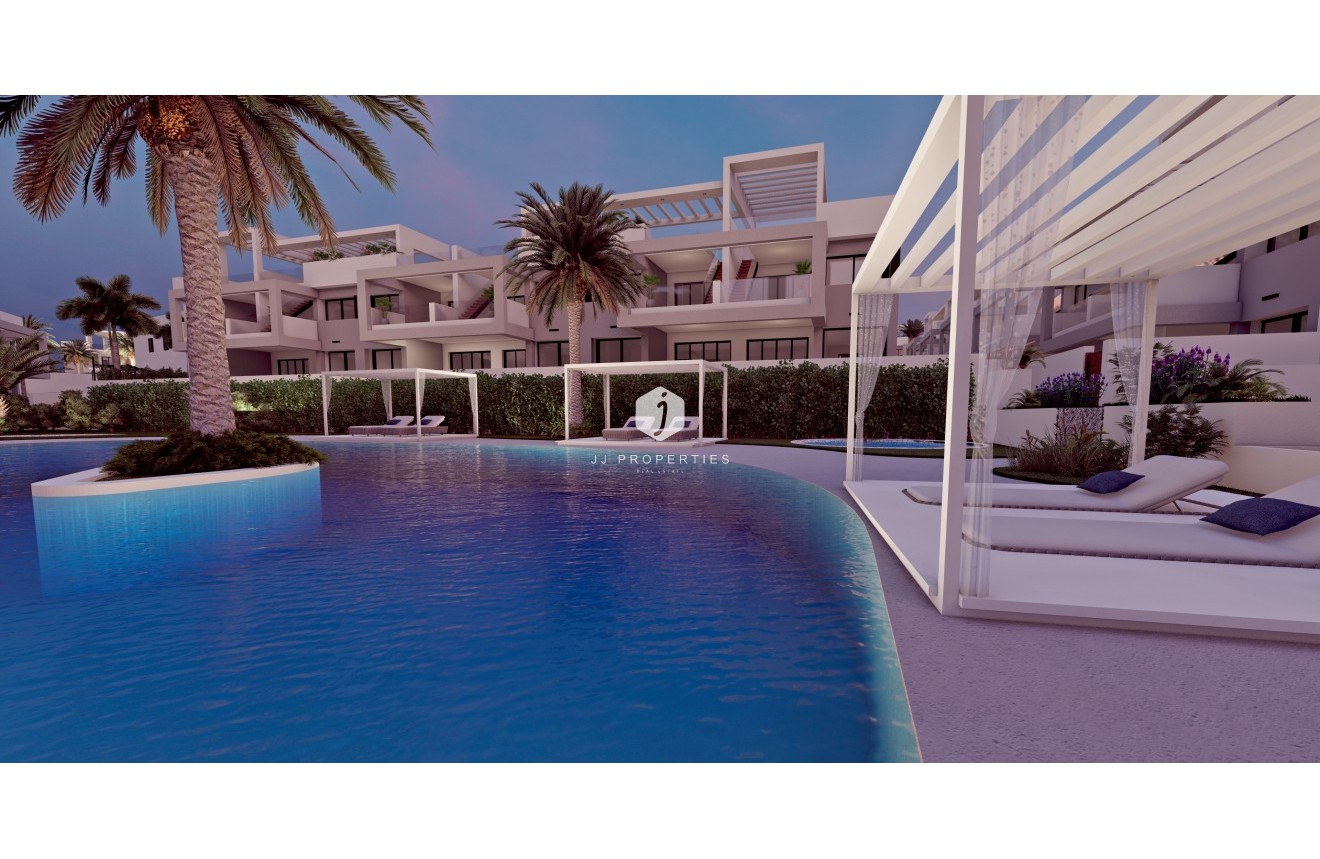 Resale - Bungalow -
Torrevieja - Costa Blanca