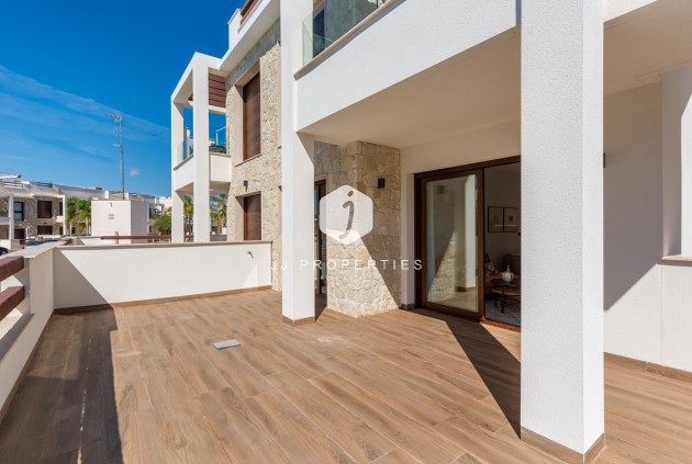 Resale - Bungalow -
Torrevieja - Costa Blanca