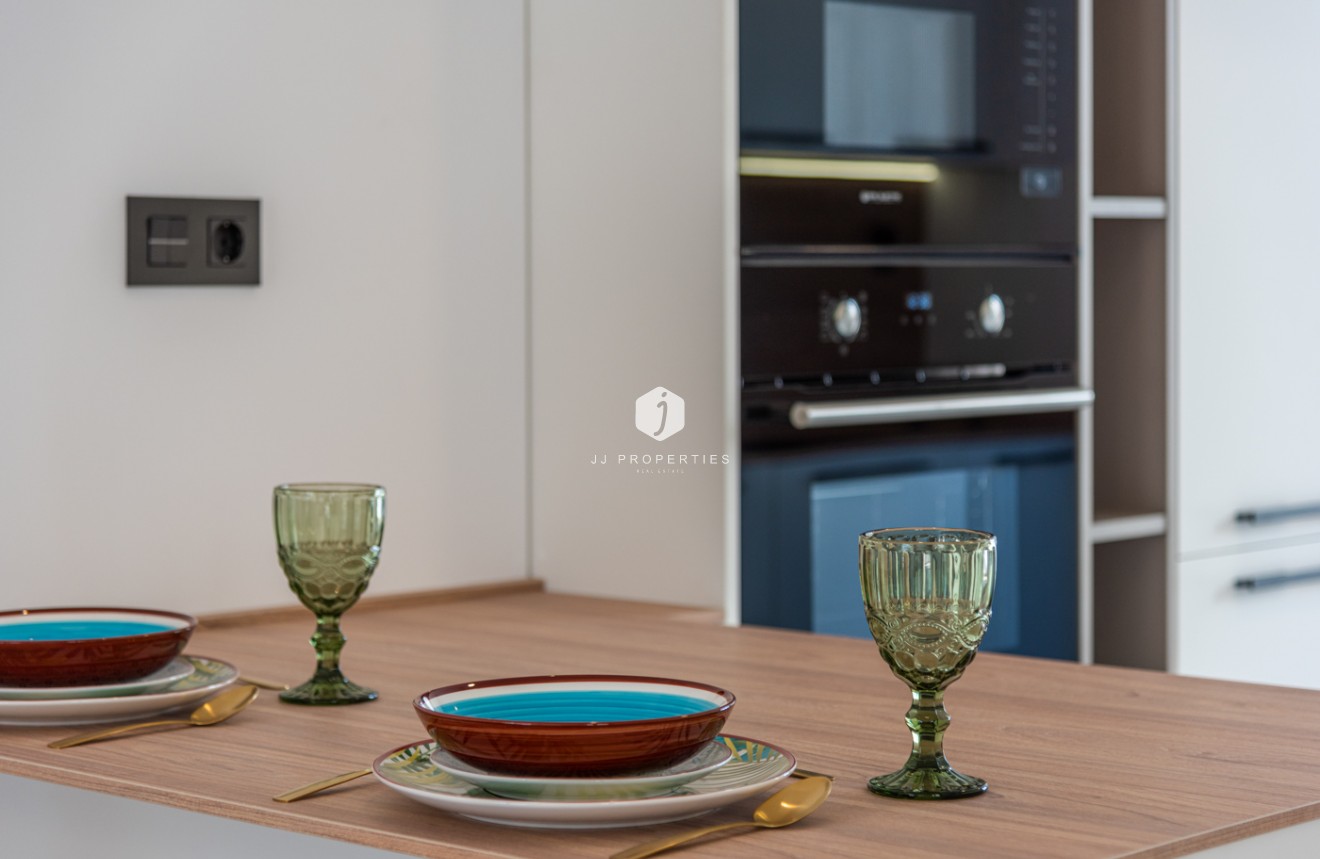 Resale - Bungalow -
Torrevieja - Costa Blanca