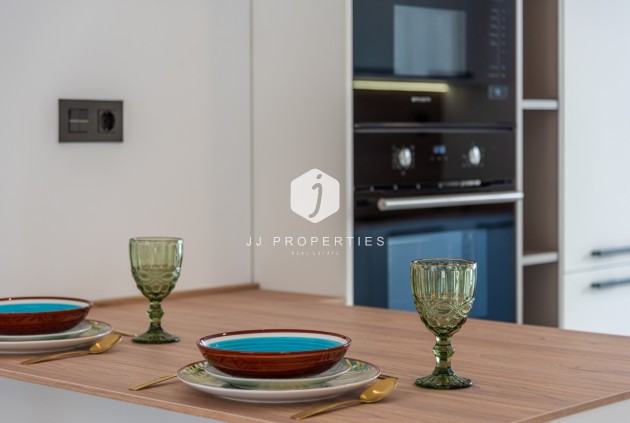 Resale - Bungalow -
Torrevieja - Costa Blanca