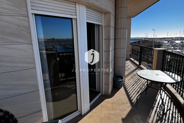 Resale - Apartment / flat -
Torrevieja - Costa Blanca