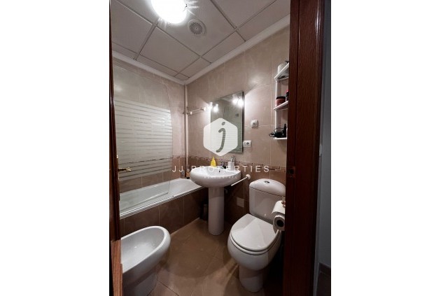 Resale - Apartment / flat -
Torrevieja - Costa Blanca