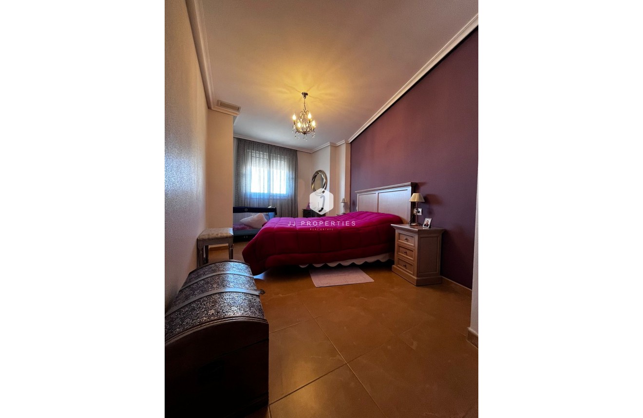 Resale - Apartment / flat -
Torrevieja - Costa Blanca