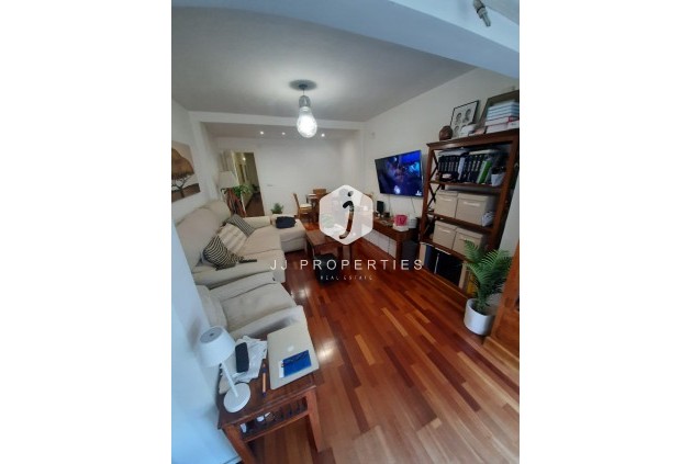 Resale - Apartment / flat -
Torrevieja - Costa Blanca