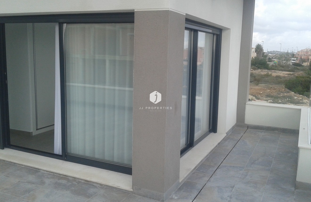 Resale - Villa -
Los Montesinos - Costa Blanca