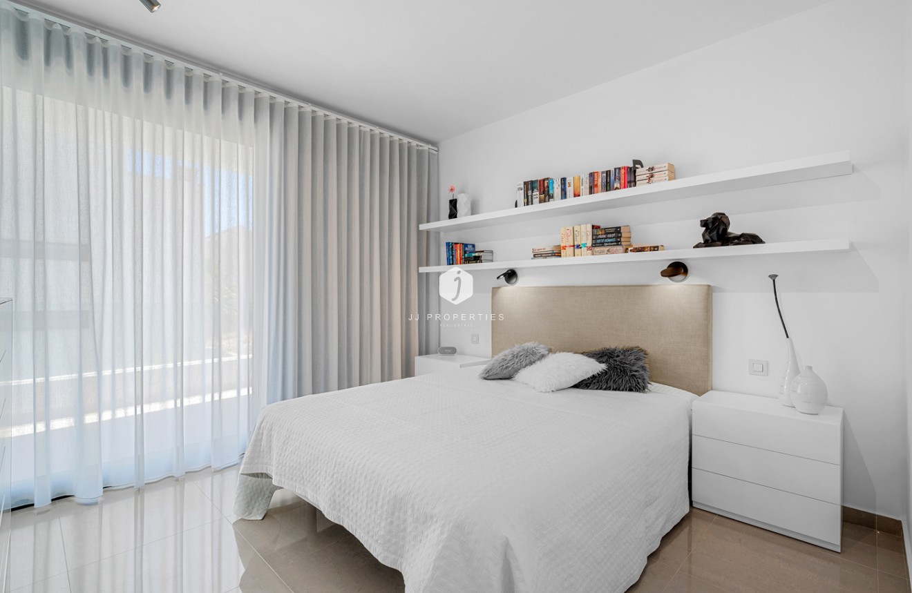 Resale - Villa -
Guardamar del Segura - Costa Blanca