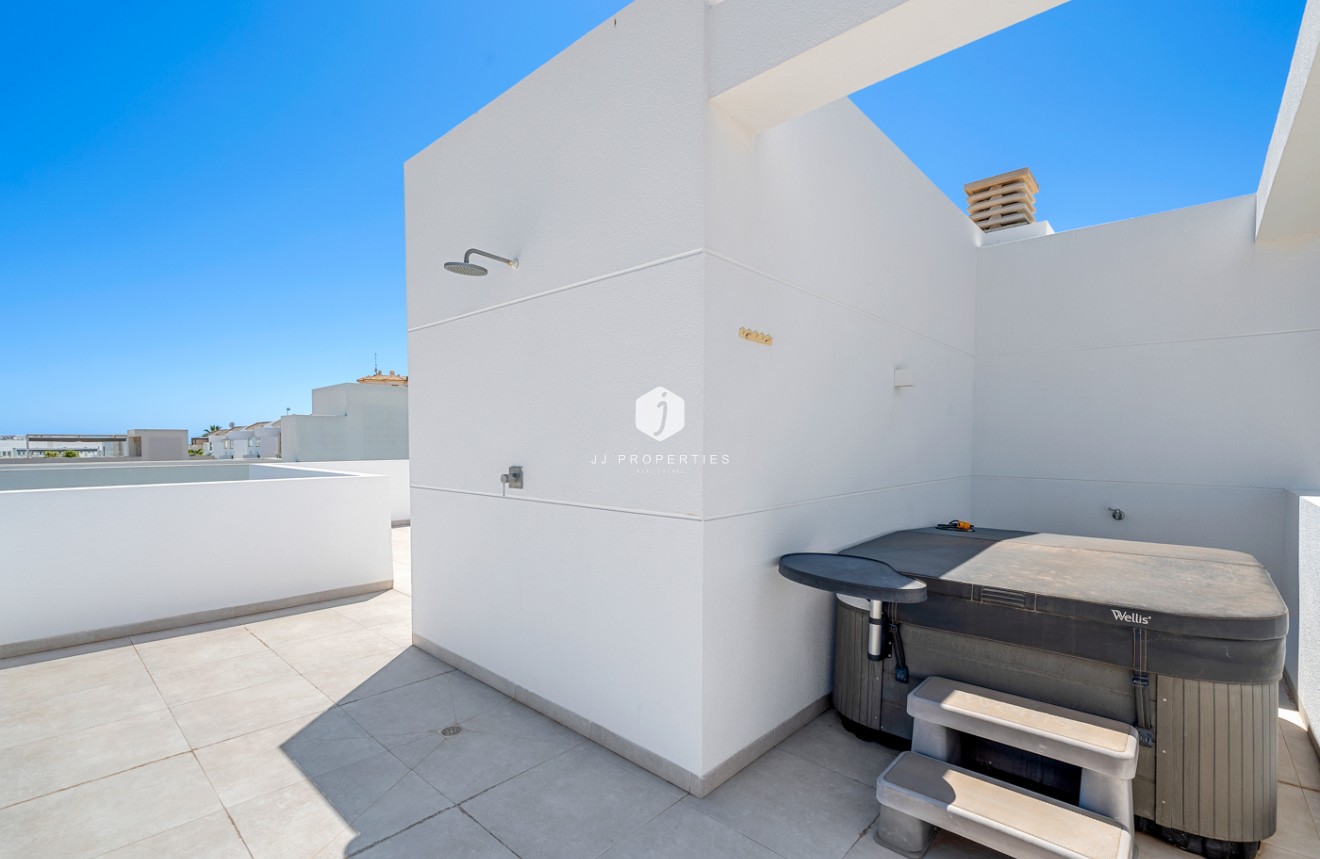 Resale - Villa -
Guardamar del Segura - Costa Blanca