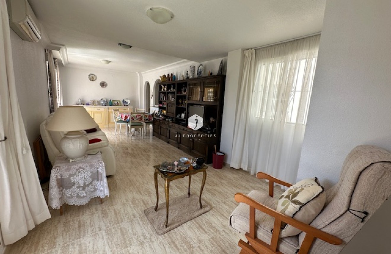 Resale - Apartment / flat -
Torrevieja - Costa Blanca