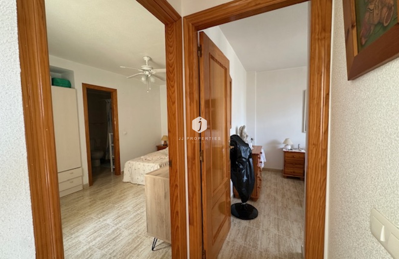 Resale - Apartment / flat -
Torrevieja - Costa Blanca