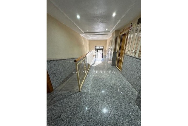 Resale - Apartment / flat -
Torrevieja - Costa Blanca