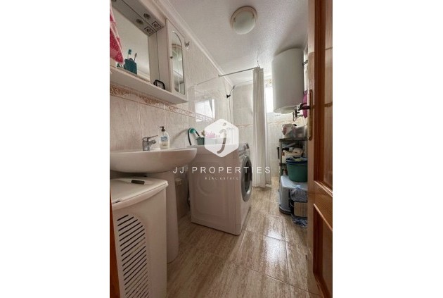 Resale - Apartment / flat -
Torrevieja - Costa Blanca