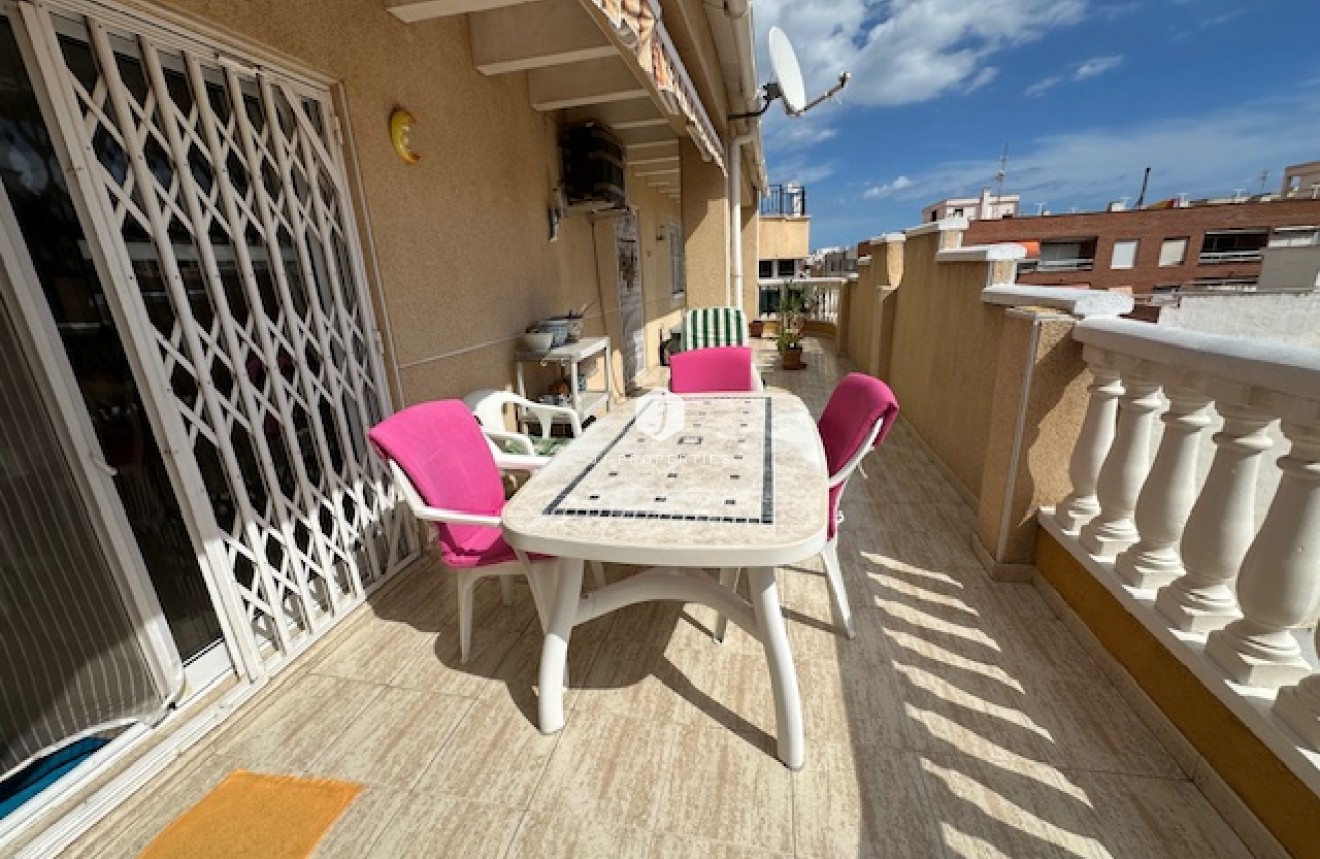 Resale - Apartment / flat -
Torrevieja - Costa Blanca