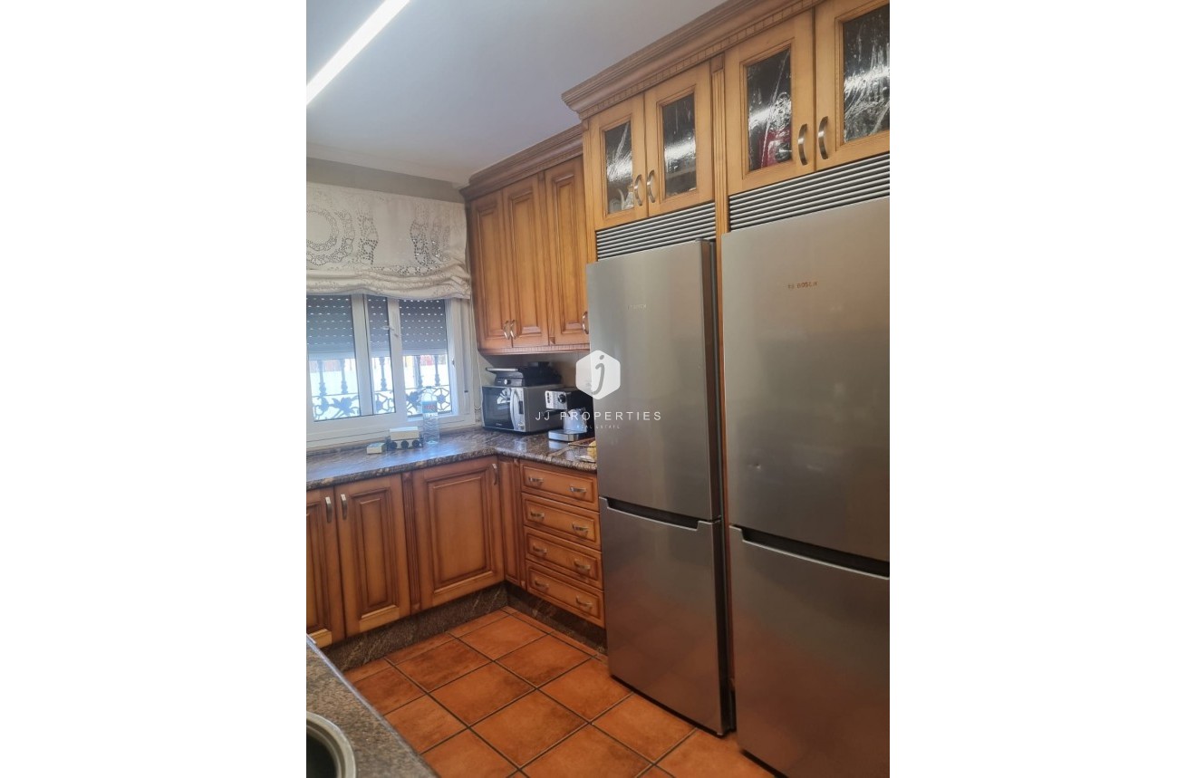 Resale - Chalet -
Orihuela Costa - Costa Blanca