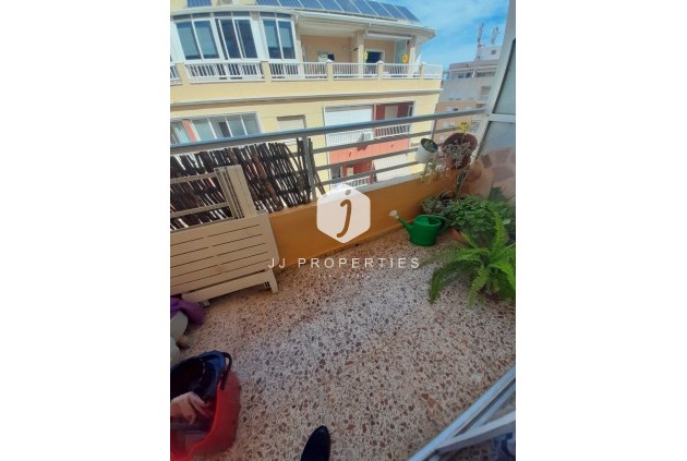 Resale - Apartment / flat -
Torrevieja - Costa Blanca