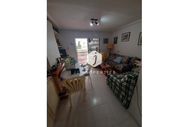 Resale - Chalet -
Torrevieja - Costa Blanca