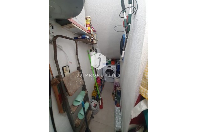 Resale - Chalet -
Torrevieja - Costa Blanca