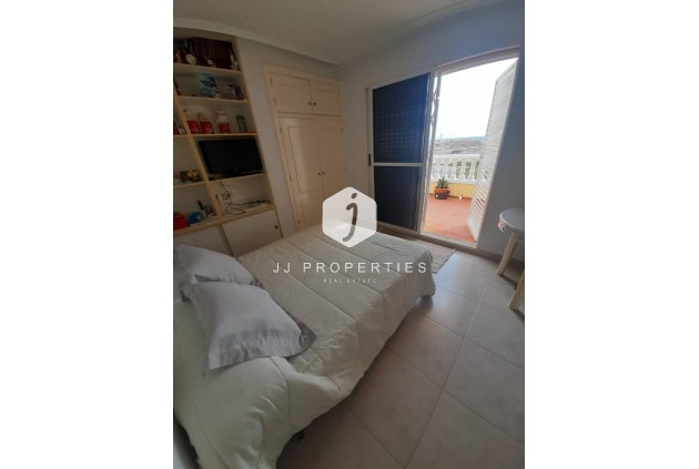 Resale - Chalet -
Torrevieja - Costa Blanca