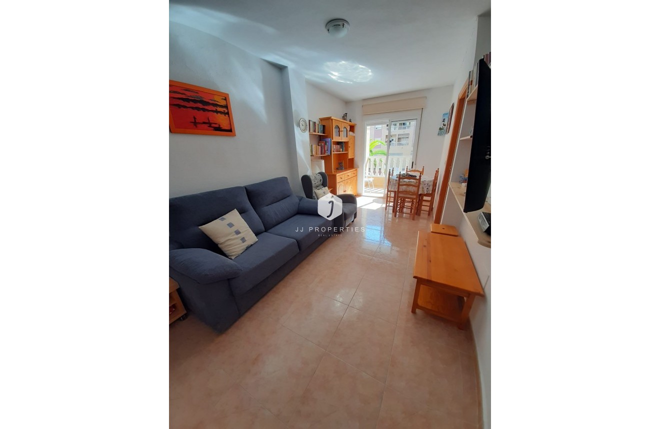Resale - Apartment / flat -
Torrevieja - Costa Blanca