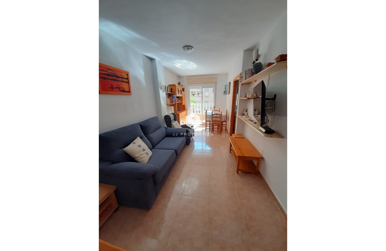 Resale - Apartment / flat -
Torrevieja - Costa Blanca