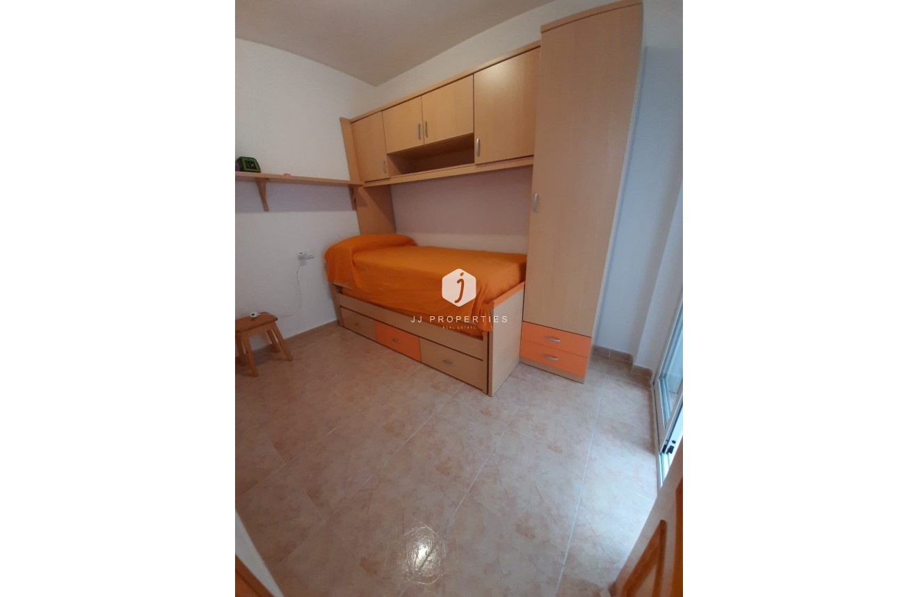 Resale - Apartment / flat -
Torrevieja - Costa Blanca