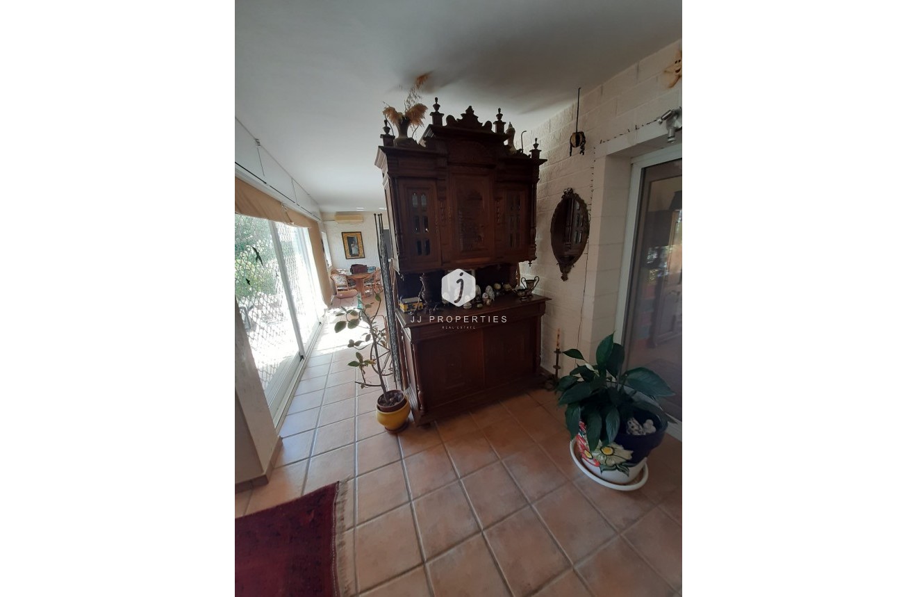 Resale - Villa -
Orihuela Costa - Costa Blanca