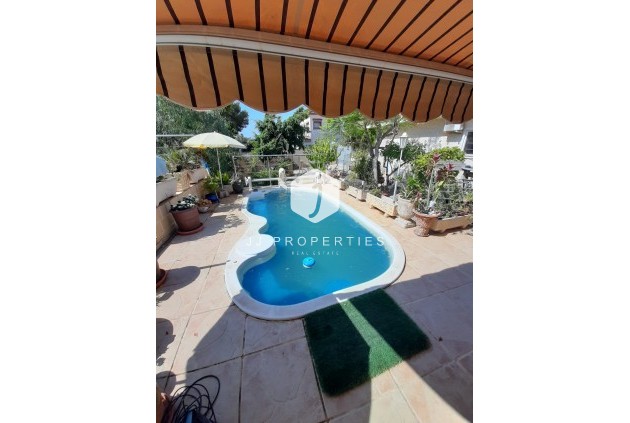 Resale - Villa -
Orihuela Costa - Costa Blanca