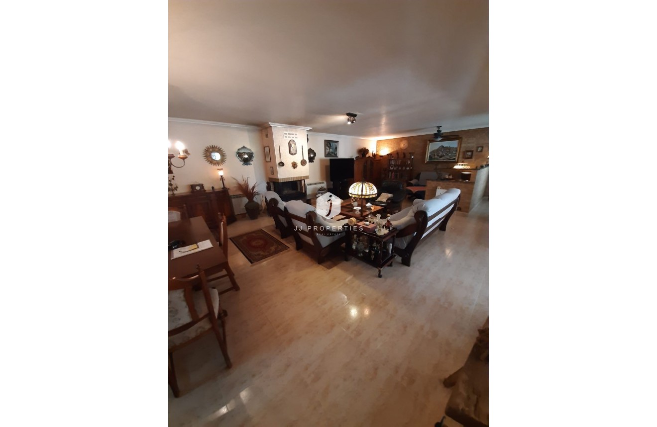 Resale - Villa -
Orihuela Costa - Costa Blanca