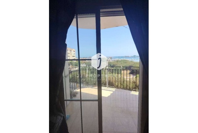 Resale - Apartment / flat -
Torrevieja - Costa Blanca