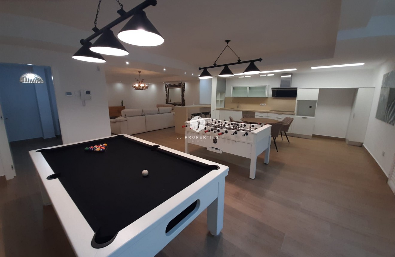 Resale - Villa -
San Miguel de Salinas - Inland