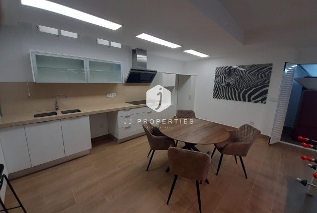 Resale - Villa -
San Miguel de Salinas - Inland