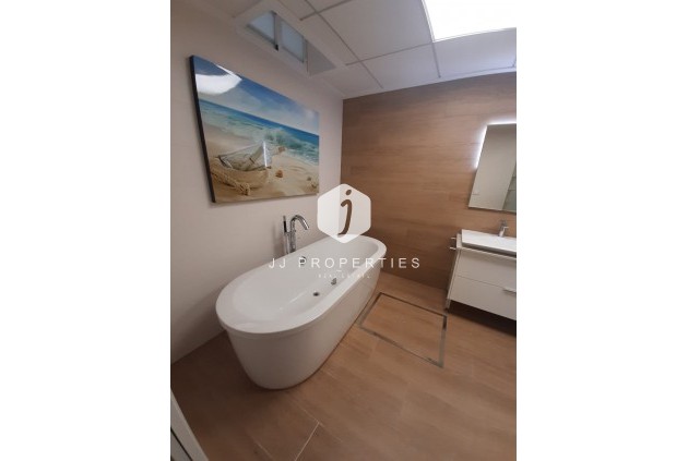 Resale - Villa -
San Miguel de Salinas - Inland