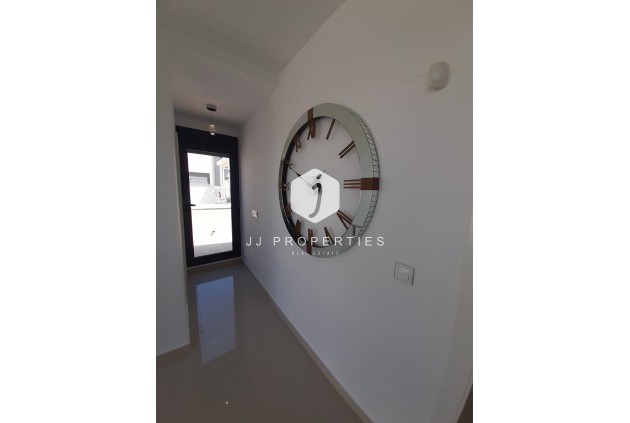 Resale - Villa -
San Miguel de Salinas - Inland