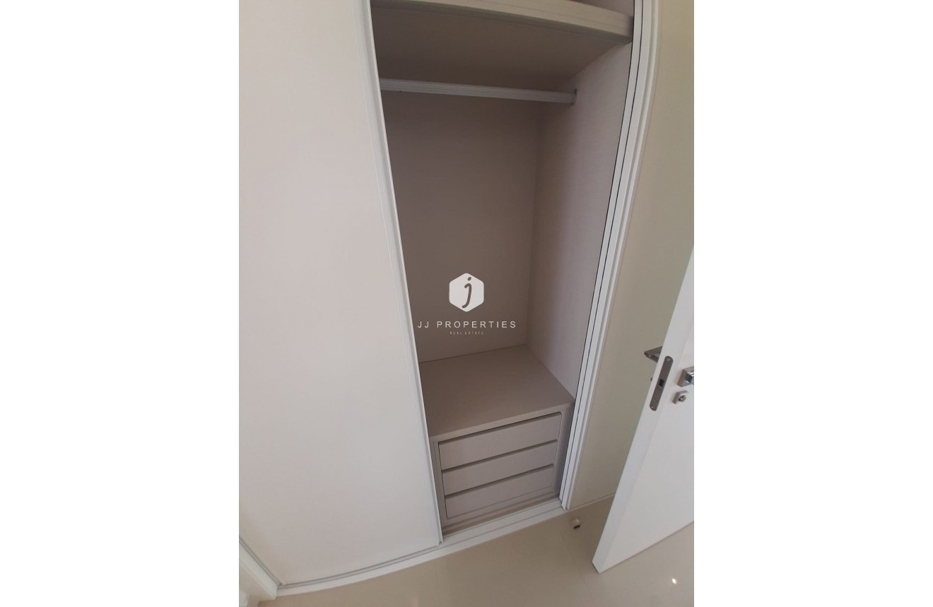 Resale - Villa -
San Miguel de Salinas - Inland