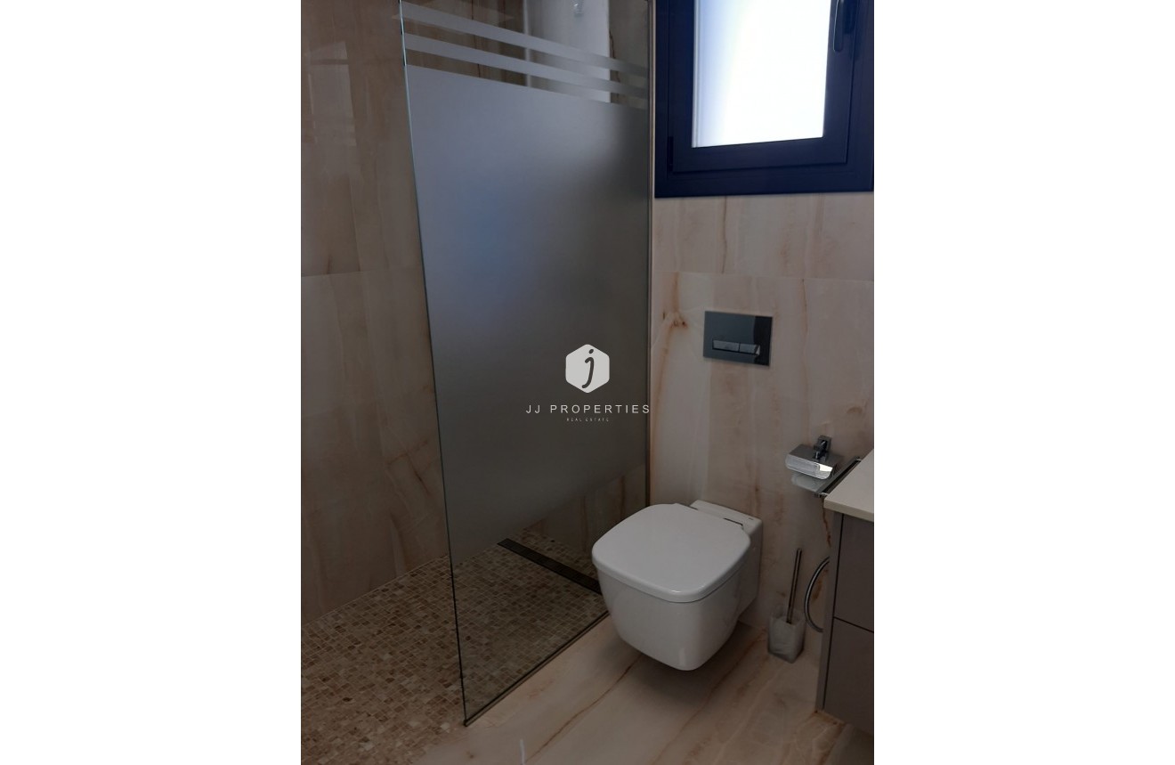 Resale - Villa -
San Miguel de Salinas - Inland